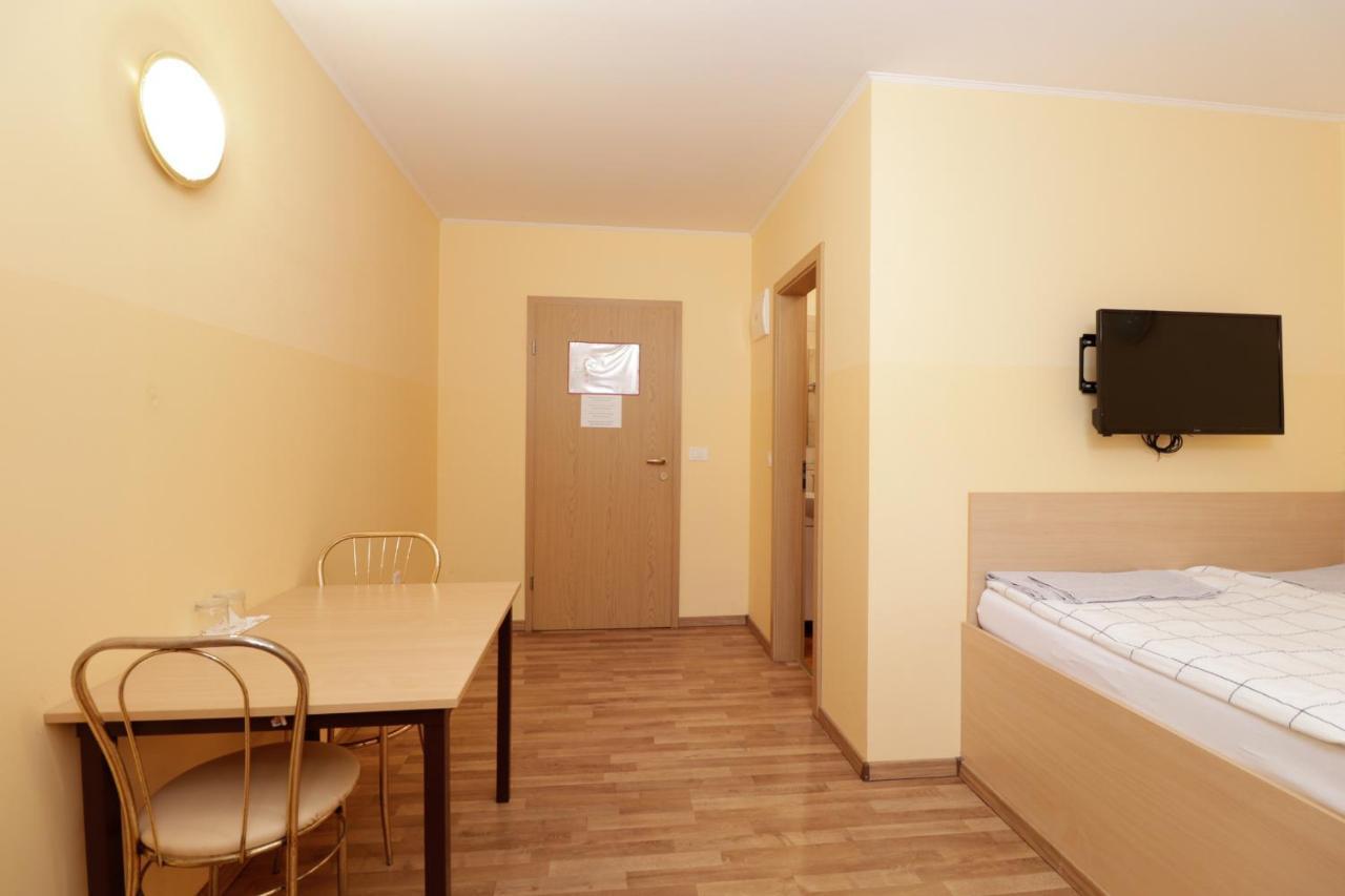 Beg Rooms Máribor Exterior foto